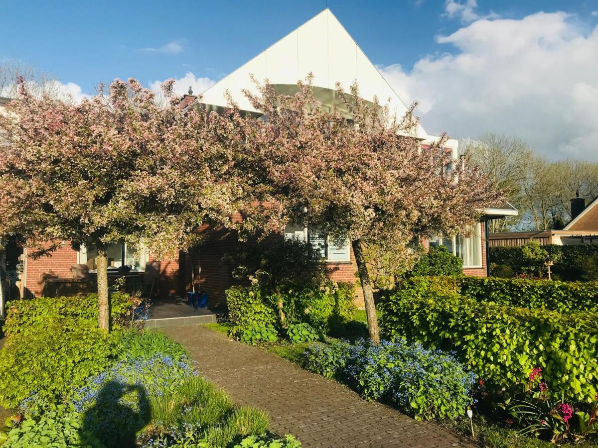 Gastenverblijf Villa Buitenplaats Wergea Contactloos Inchecken Naarderburen エクステリア 写真