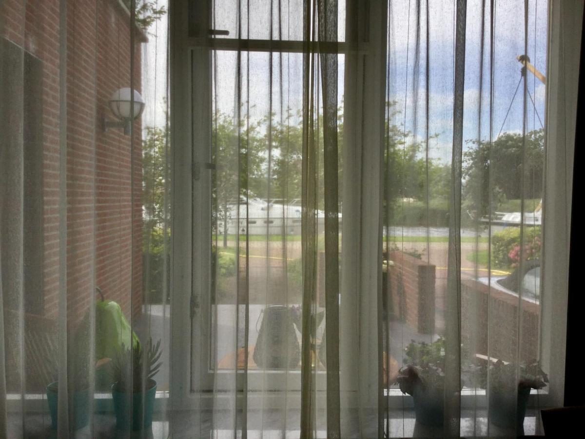 Gastenverblijf Villa Buitenplaats Wergea Contactloos Inchecken Naarderburen エクステリア 写真