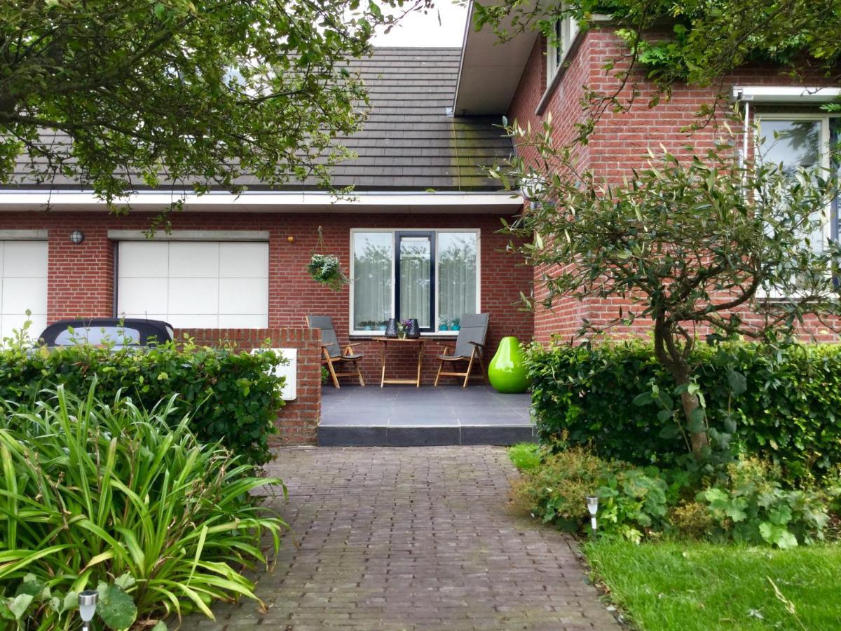 Gastenverblijf Villa Buitenplaats Wergea Contactloos Inchecken Naarderburen エクステリア 写真