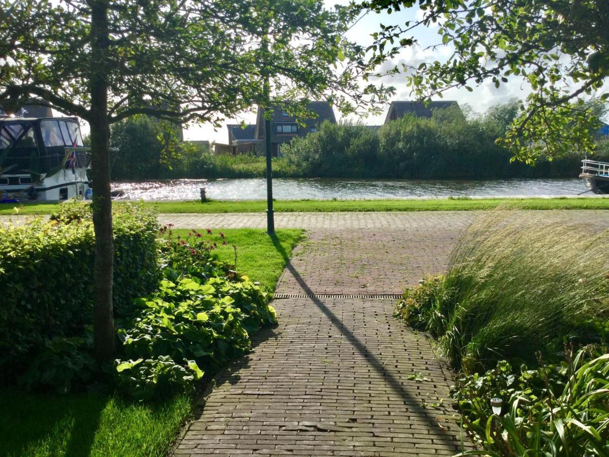 Gastenverblijf Villa Buitenplaats Wergea Contactloos Inchecken Naarderburen エクステリア 写真
